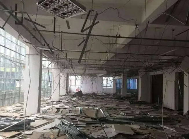 嘉定区办公楼拆除的过程中需注意的几个安全问题
